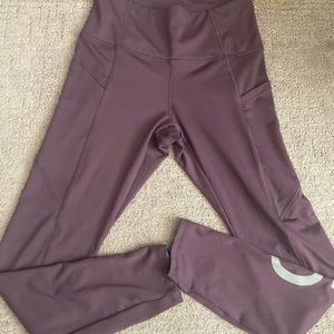 DōTERRA womens deep purple leggings